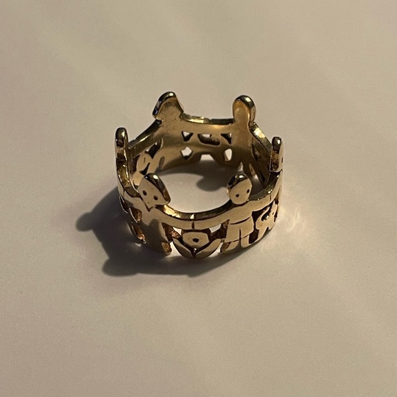 ✨✨Retired James Avery Ring✨✨ - Picture 1 of 6